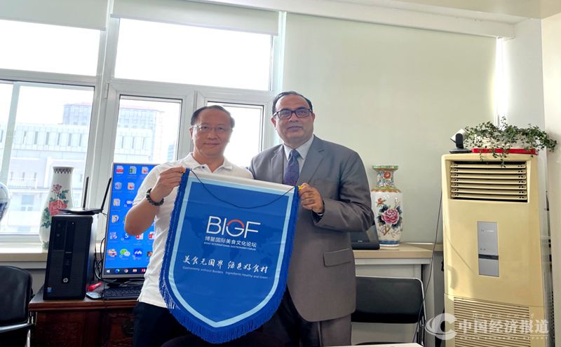 22博鳌国际美食文化论坛组委会理事长高福拜会联合国教科文组织驻华代表处.jpg