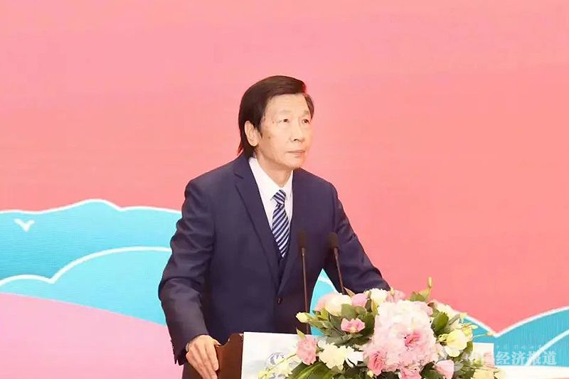 877.jpg