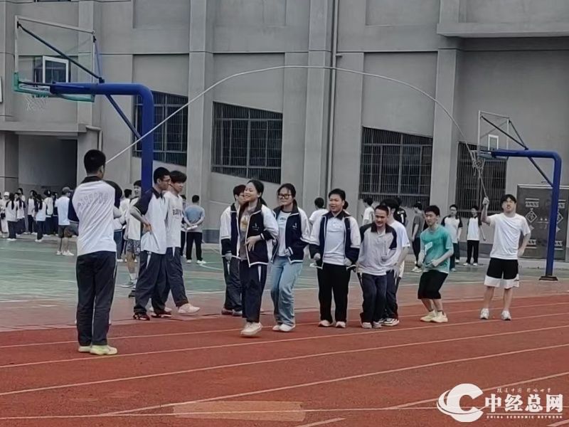 1748412508170325.jpg 4.jpg