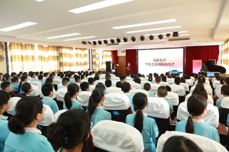 1752506226654926.jpg 2.jpg