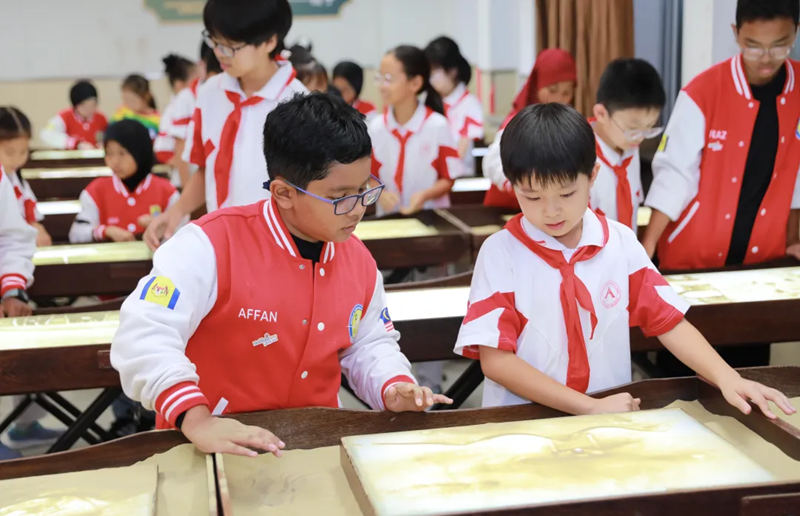 1758287803210171.jpg 12_副本.jpg