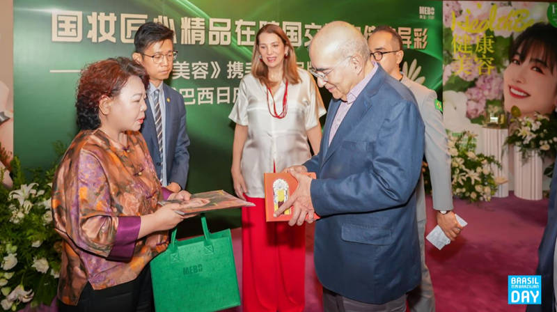 1758454847860998.jpg 4_副本.jpg