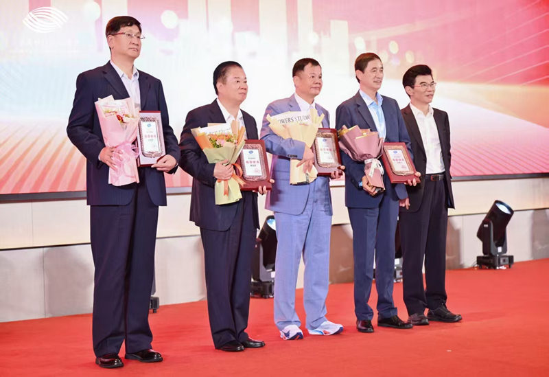 1758633520996362.jpg 8.jpg