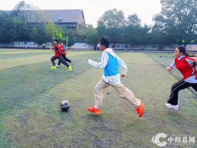 1762420883704988.jpg 2.jpg