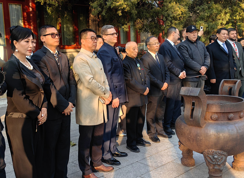 1763870419335285.jpg 7.jpg